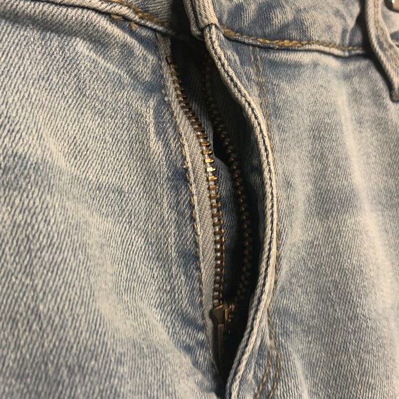 Demin jean shorts for women, Bluenotes, size 26 - Picture 5 of 11